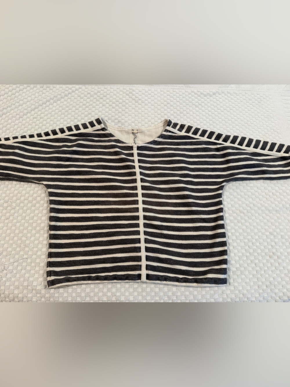 Madewell Charcoal Gray & Cream Striped Long Sleeve Crop Top, Size S